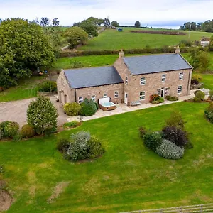  Holiday home Tinkers Folly