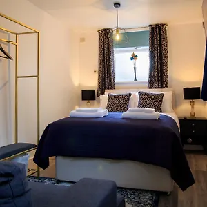 apt-moray-court-city-centre-studio-by-rework-accommodation.hotelsin-chester.com/