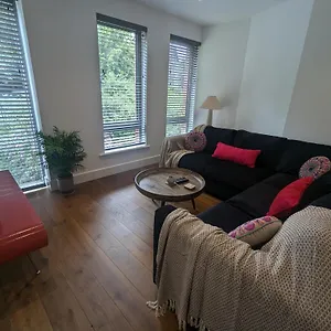  Apartment Luxury Centre With Free Parking